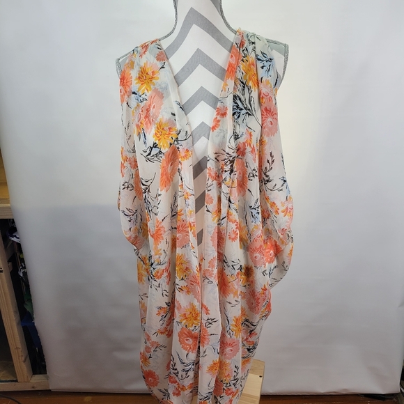 Tops - American Rag Chiffon Kimono Cover Up Floral Cold Shoulder Open Front Size Medium